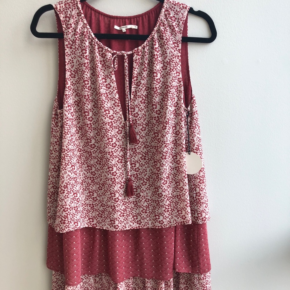 Tularosa floral dress size M NWT REVOLVE